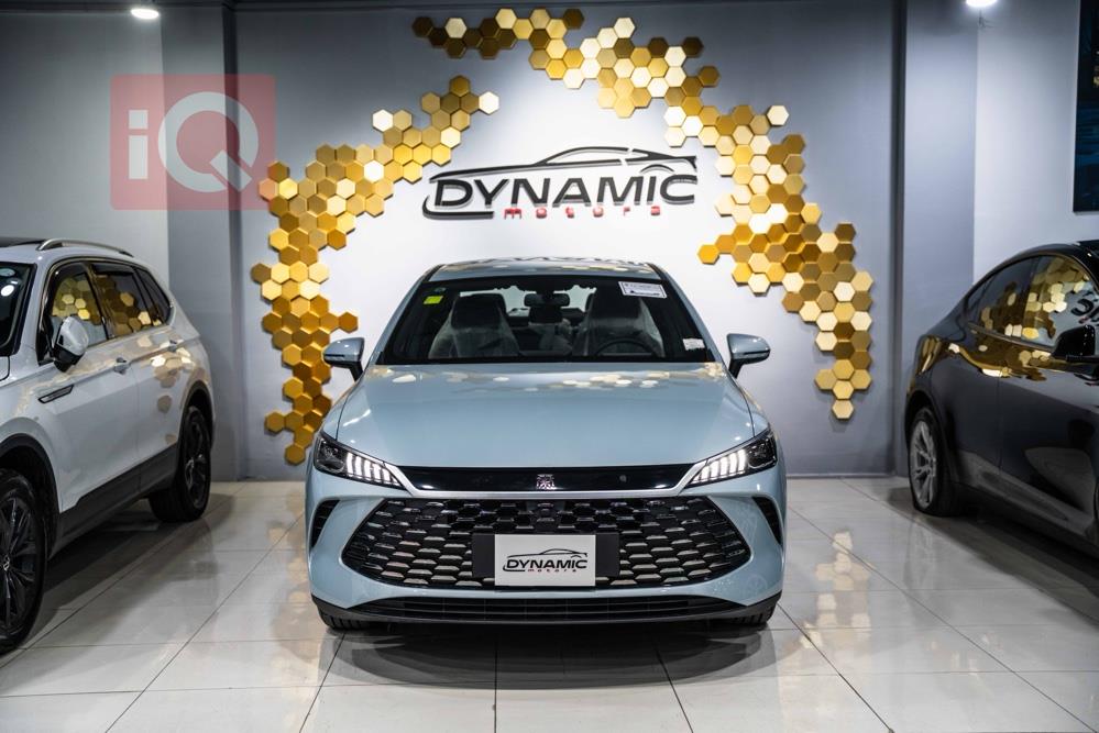 بی وای دی Qin Plus